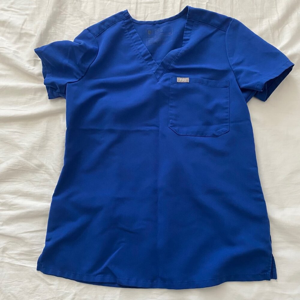 FIGS Catarina Scrub Top in Size S - Winning Blue Limited Edition